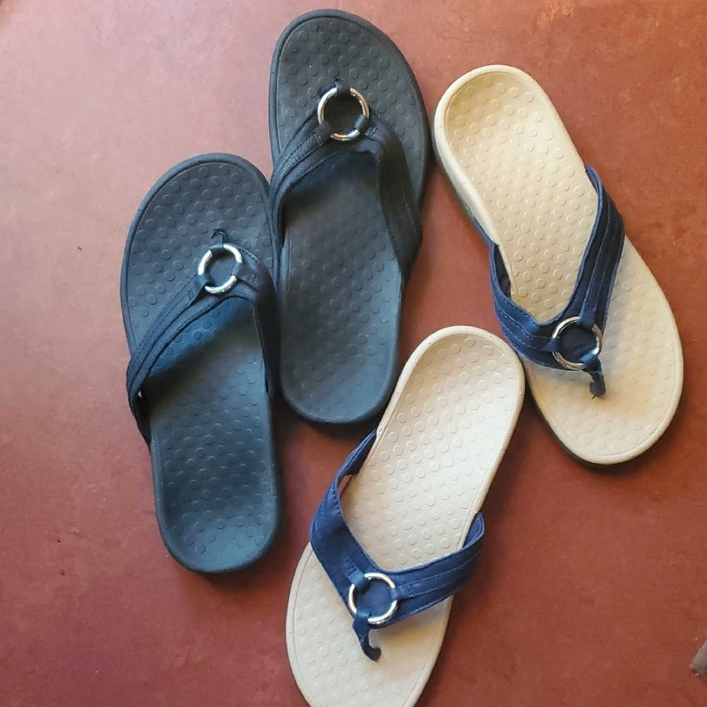 Vionic Tide Aloe sandal bundle